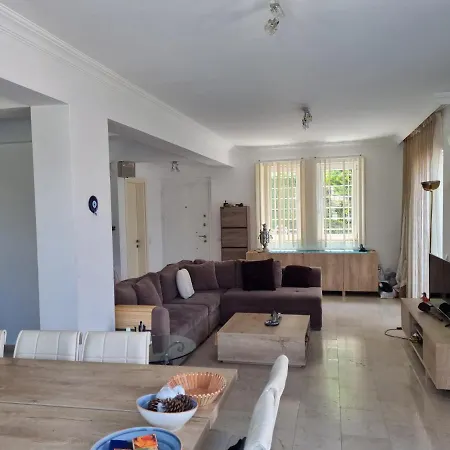 Detached Modern 4 Bedroom Villa At Ovacik Oludeniz フェティエ