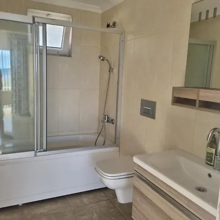 ヴィラ Detached Modern 4 Bedroom Villa At Ovacik Oludeniz